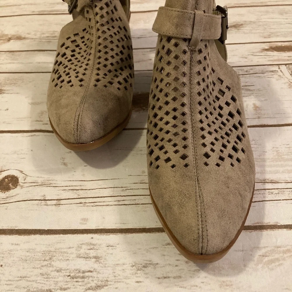 Roebuck & Co Tara Taupe Laser Cut Ankle Booties 8